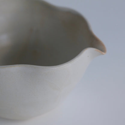 Wavy Matcha Bowl, Jinju
