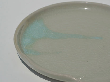 Wavy spoon rest, Icy glow