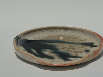 Wavy spoon rest, Shino 02