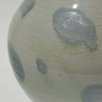 Moon jar, Icy dusk